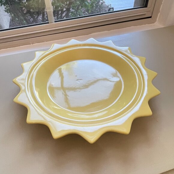Chantal Yellow Sun Pie Plate Baking Dish Large - Picture 2 of 6